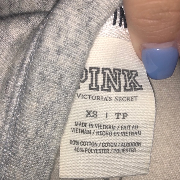 Pink floral sweater - Picture 3 of 3